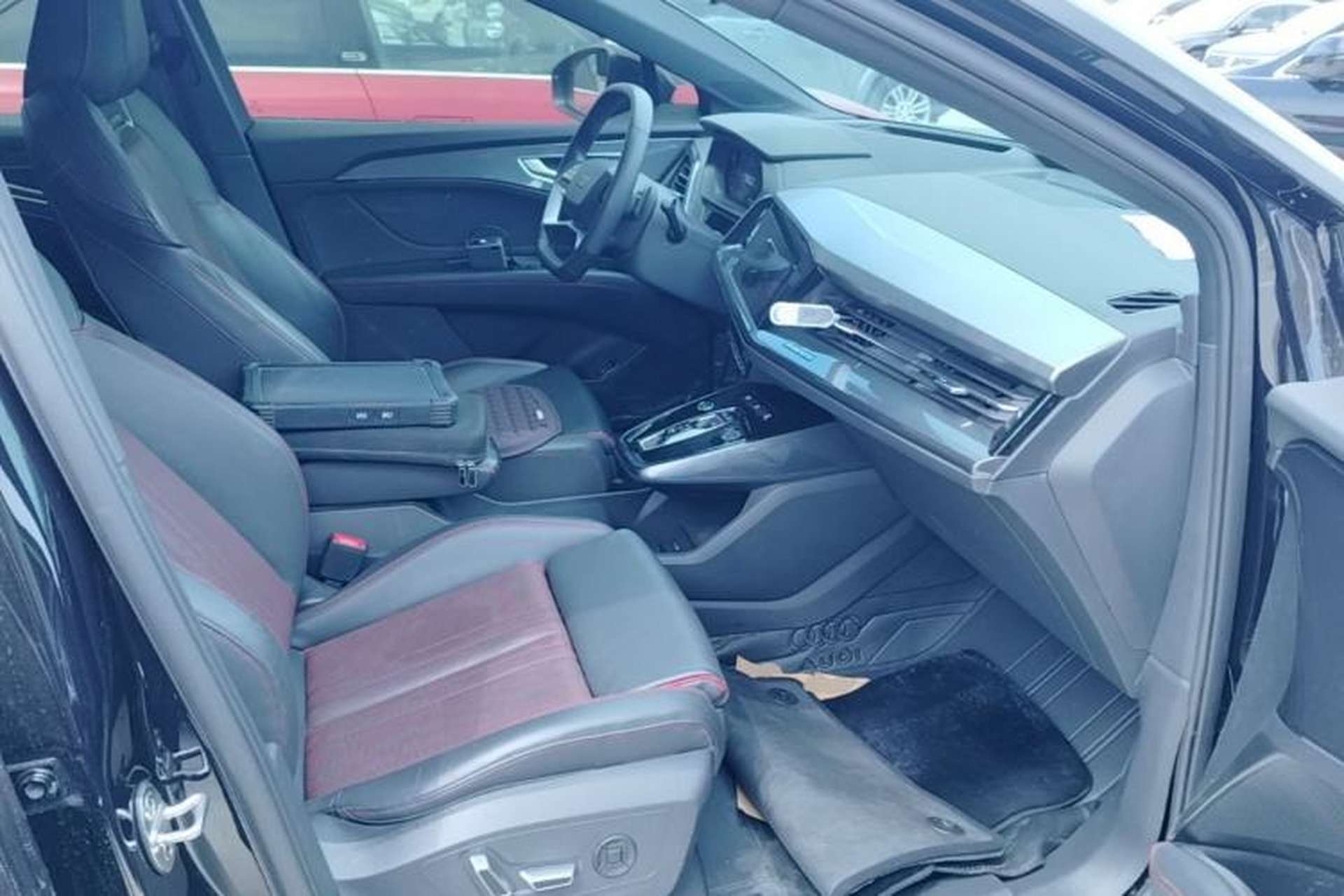 Used Audi Q5 e-tron 2023 40 e-tron Starry Edition Black Warrior Version Right Front Seat
