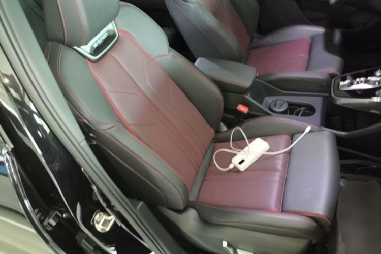 Used Audi Q5 e-tron 2023 40 e-tron Starry Edition Black Warrior Version Right Front Seat