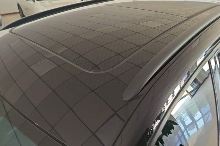 Used Audi Q5 e-tron 2023 40 e-tron Shining Edition Mecha Kit Roof