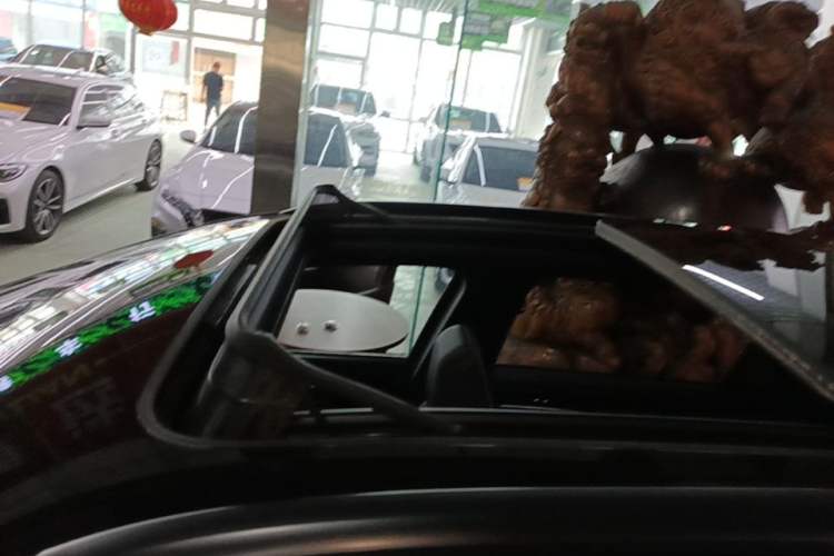 Used Audi Q5 e-tron 2023 40 e-tron Starry Edition Mecha Kit Roof
