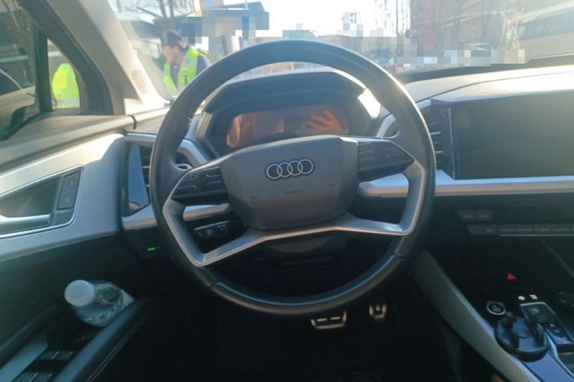 Used Audi Q5 e-tron 2023 40 e-tron Shining Edition Brocade Suit Steering Wheel