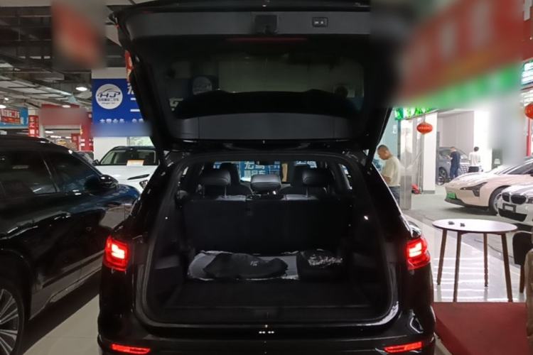 Used Audi Q5 e-tron 2023 40 e-tron Starry Edition Mecha Kit Trunk