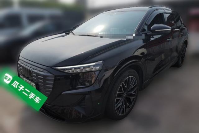 Used Audi Q5 e-tron 2023 40 e-tron Starry Edition Mecha Kit