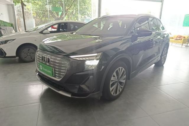 Used Audi Q5 e-tron 2023 40 e-tron Shining Edition Mecha Kit