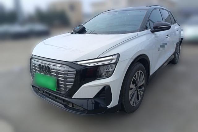 Used Audi Q5 e-tron 2023 40 e-tron Shining Edition Mecha Kit