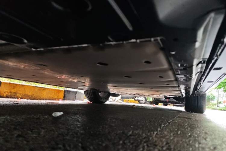 Used Audi Q5 e-tron 2023 40 e-tron Starry Edition Mecha Kit Chassis Rear Right