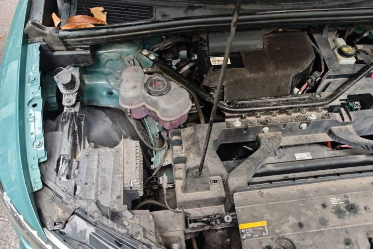 Used Audi Q5 e-tron 2023 40 e-tron Starry Edition Mecha Kit Engine Bay Right