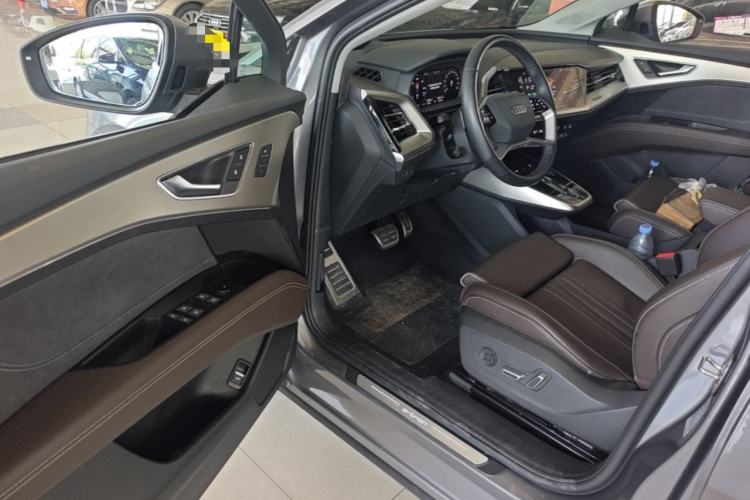 Used Audi Q5 e-tron 2023 40 e-tron Starry Edition Luxury Package Driver Seat