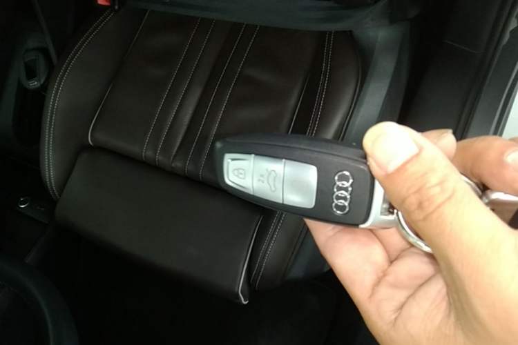 Used Audi Q5 e-tron 2023 40 e-tron Starry Edition Luxury Package Interior 1