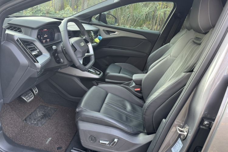 Used Audi Q5 e-tron 2023 40 e-tron Shining Edition Mecha Kit Left Front Seat