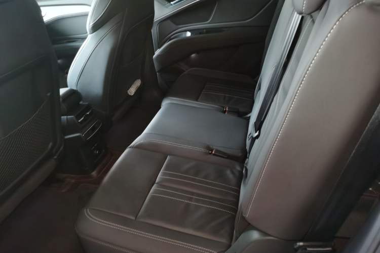 Used Audi Q5 e-tron 2023 40 e-tron Shining Edition Brocade Suit Left Rear Seat