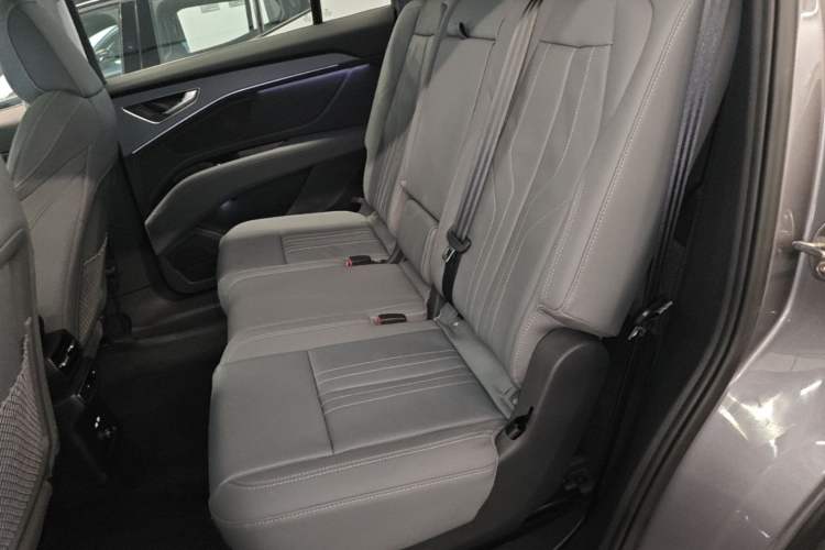 Used Audi Q5 e-tron 2023 40 e-tron Shining Edition Brocade Suit Left Rear Seat