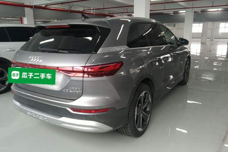 Used Audi Q5 e-tron 2023 40 e-tron Starry Edition Luxury Package Rear Right 45 Deg