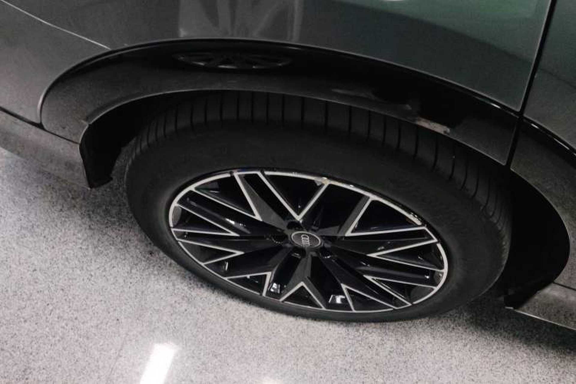 Used Audi Q5 e-tron 2023 40 e-tron Starry Edition Mecha Kit Right Rear Wheel Hub