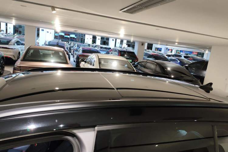 Used Audi Q5 e-tron 2023 40 e-tron Starry Edition Mecha Kit Roof