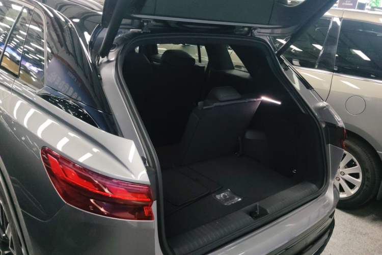 Used Audi Q5 e-tron 2023 40 e-tron Starry Edition Mecha Kit Trunk