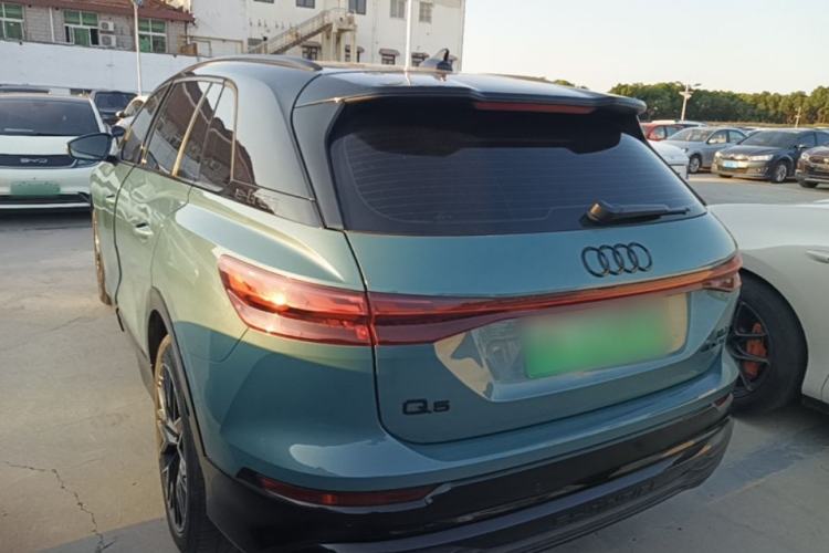 Used Audi Q5 e-tron 2023 40 e-tron Starry Edition Mecha Kit Exterior 2