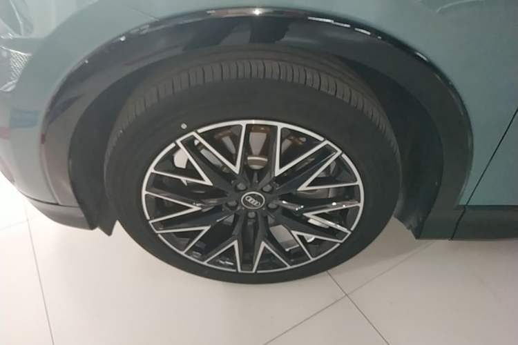 Used Audi Q5 e-tron 2023 40 e-tron Starry Edition Mecha Kit Exterior 4