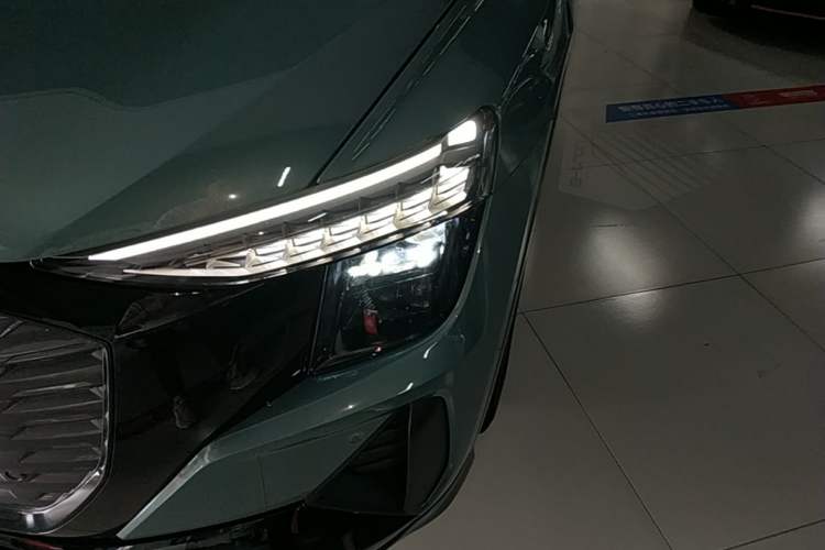 Used Audi Q5 e-tron 2023 40 e-tron Starry Edition Mecha Kit Left Front Headlight