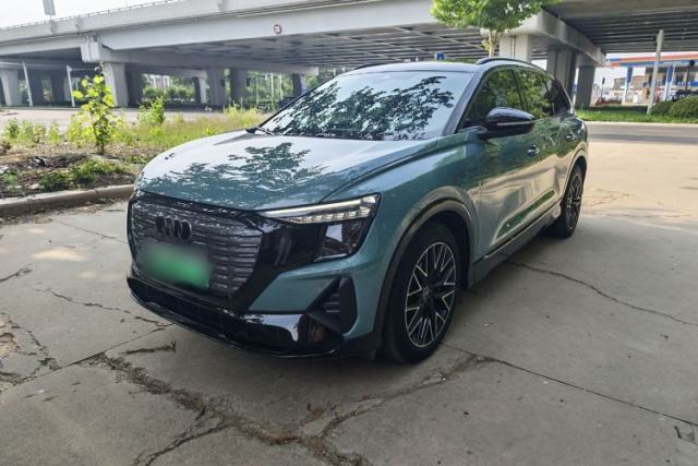 Used Audi Q5 e-tron 2023 40 e-tron Starry Edition Mecha Kit