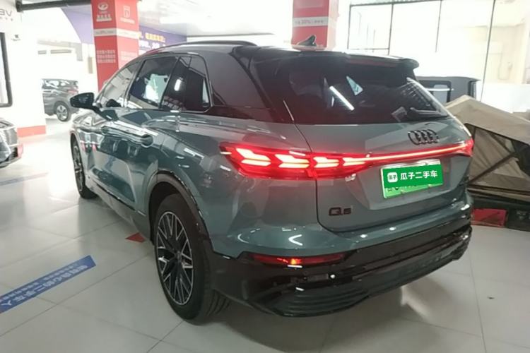 Used Audi Q5 e-tron 2023 40 e-tron Starry Edition Mecha Kit Rear Left 45 Deg