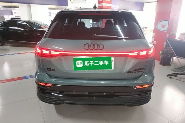 Used Audi Q5 e-tron 2023 40 e-tron Starry Edition Mecha Kit Rear