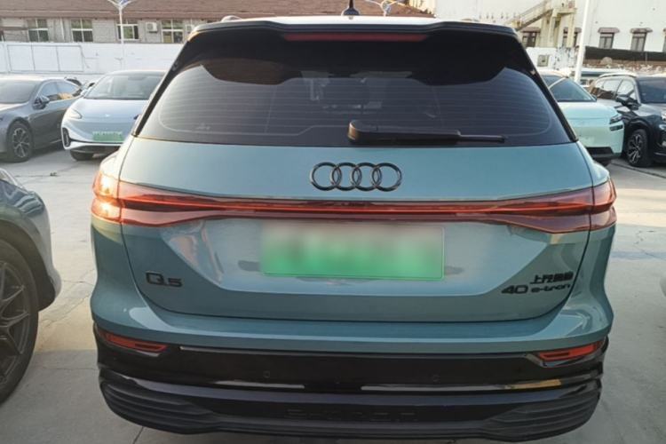 Used Audi Q5 e-tron 2023 40 e-tron Starry Edition Mecha Kit Rear