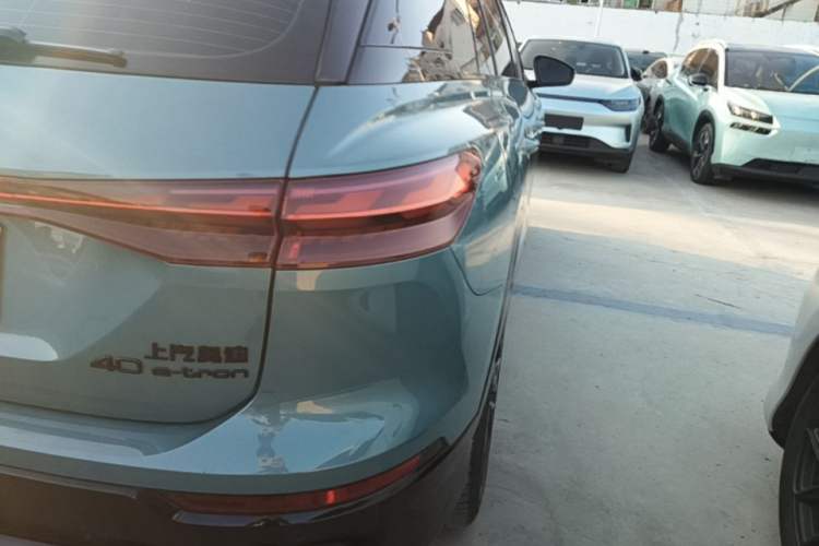 Used Audi Q5 e-tron 2023 40 e-tron Starry Edition Mecha Kit Right Rear Taillight