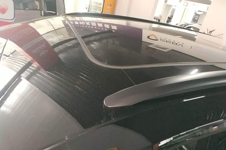 Used Audi Q5 e-tron 2023 40 e-tron Starry Edition Mecha Kit Roof