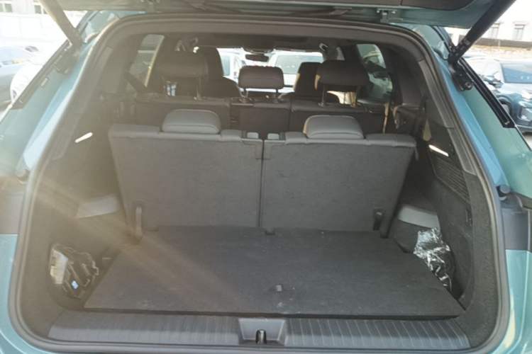 Used Audi Q5 e-tron 2023 40 e-tron Starry Edition Mecha Kit Trunk