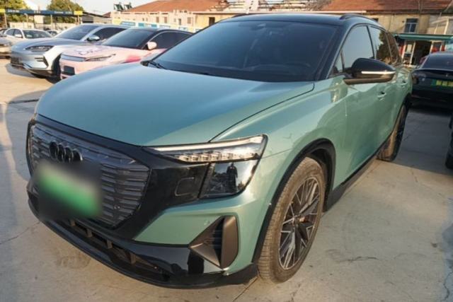 Used Audi Q5 e-tron 2023 40 e-tron Starry Edition Mecha Kit