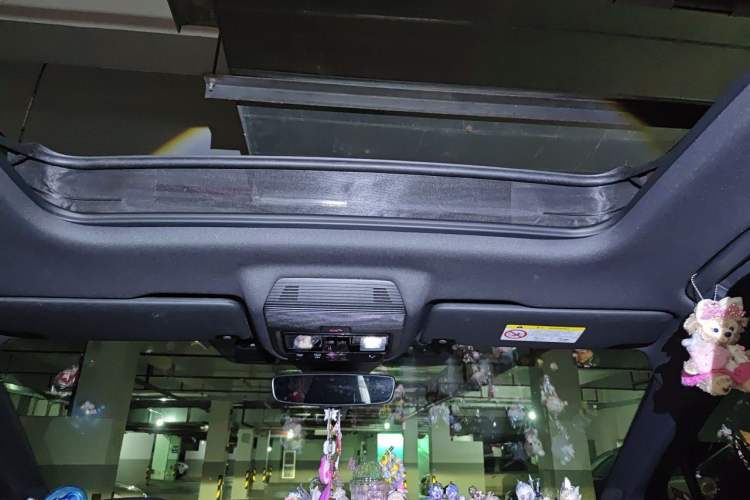Used Audi Q5 e-tron 2023 40 e-tron Starry Edition Mecha Kit Headliner