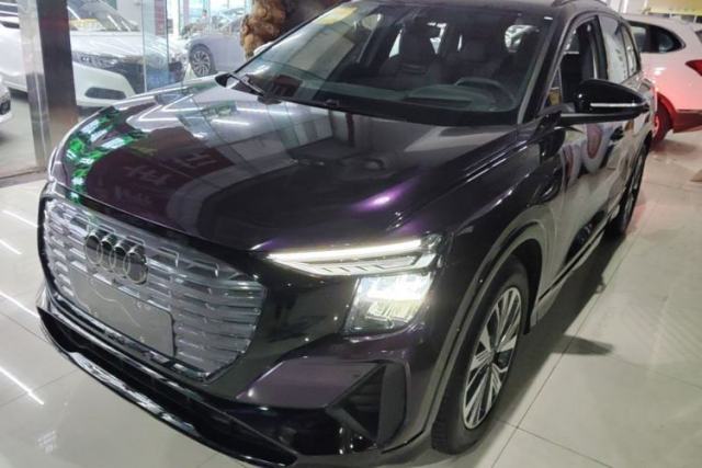 Used Audi Q5 e-tron 2023 40 e-tron Shining Edition Brocade Suit
