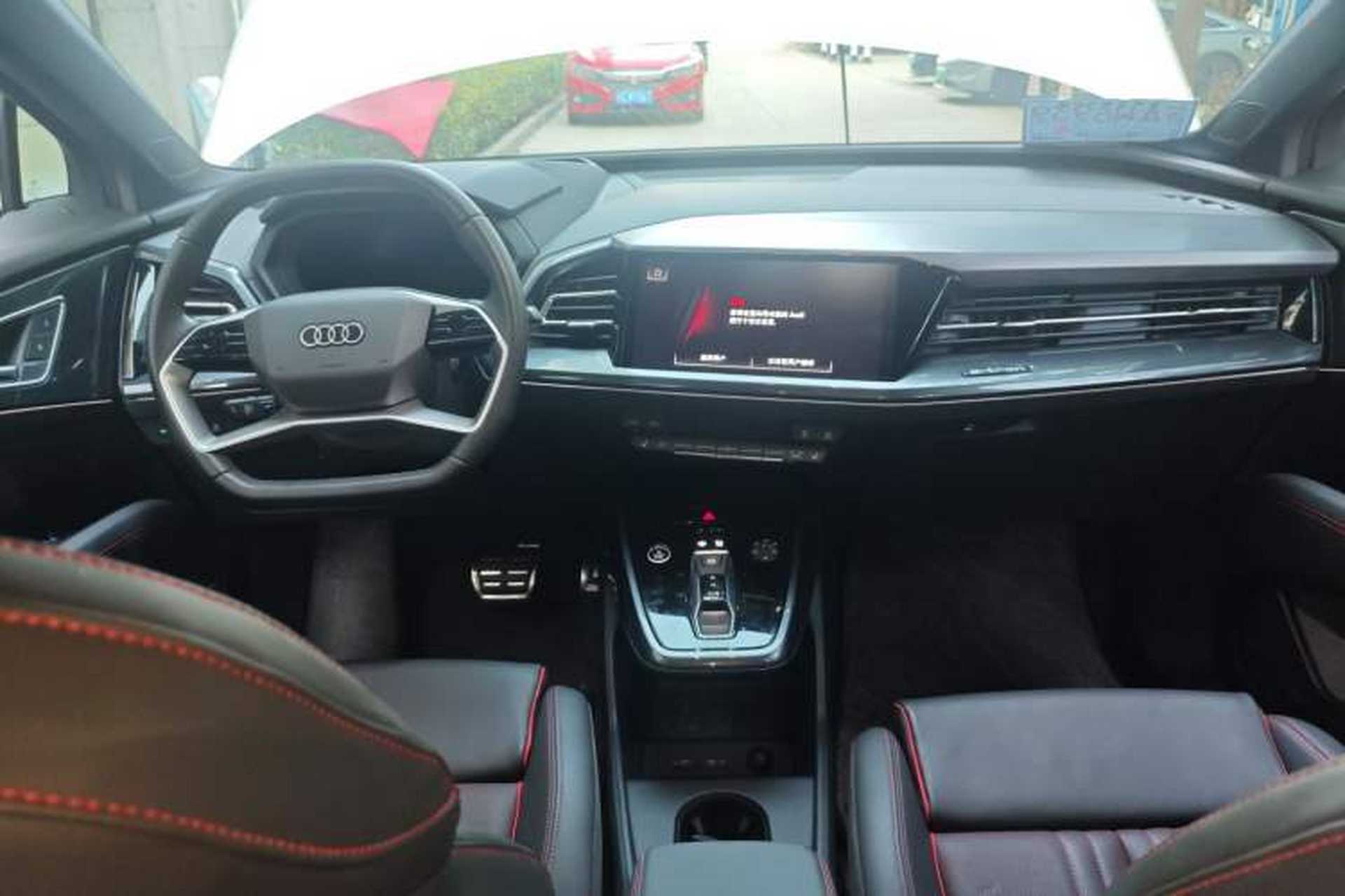 Used Audi Q5 e-tron 2023 40 e-tron Starry Edition White Mage Version Center Console