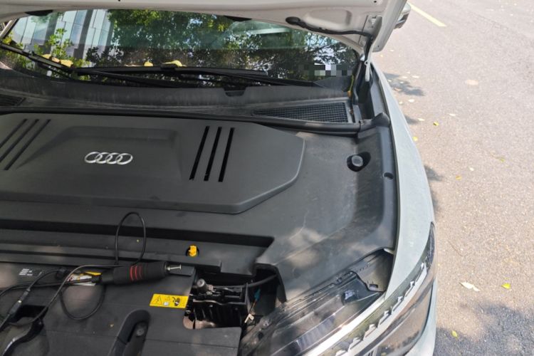 Used Audi Q5 e-tron 2023 40 e-tron Starry Edition Luxury Package Engine Bay Left