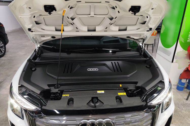 Used Audi Q5 e-tron 2023 40 e-tron Shining Edition Mecha Kit Engine Bay