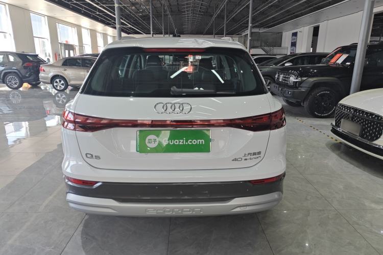Used Audi Q5 e-tron 2023 40 e-tron Starry Edition Luxury Package Exterior 6
