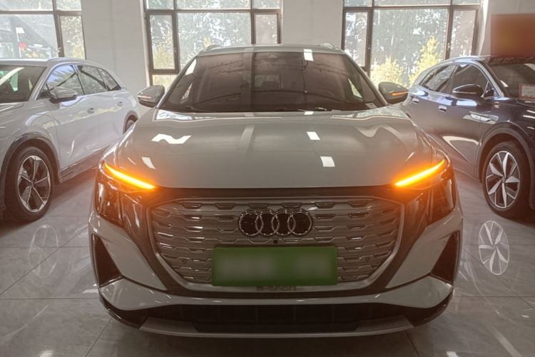 Used Audi Q5 e-tron 2023 40 e-tron Starry Edition Luxury Package Front