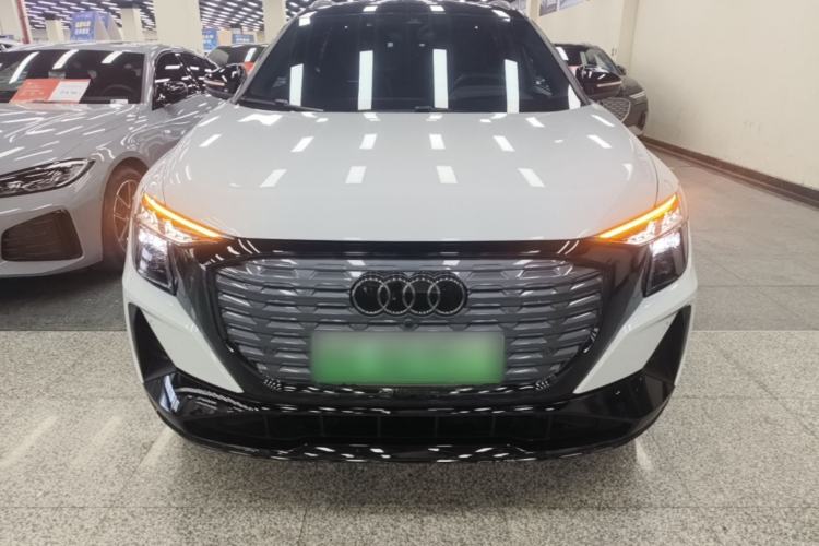 Used Audi Q5 e-tron 2023 40 e-tron Starry Edition Mecha Kit Front