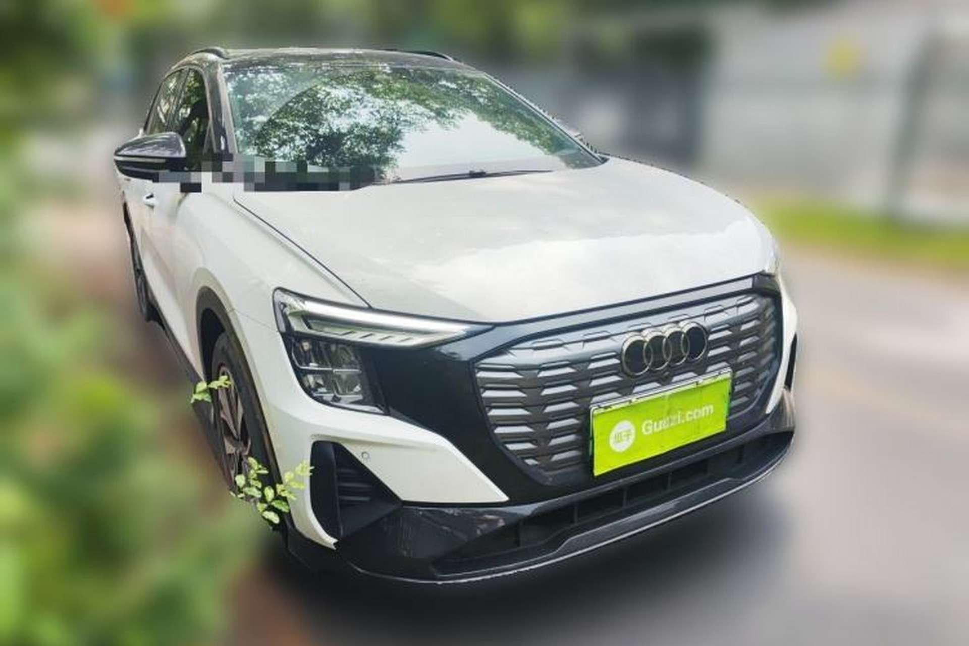 Used Audi Q5 e-tron 2023 40 e-tron Shining Edition Mecha Kit Front Right 45 Deg