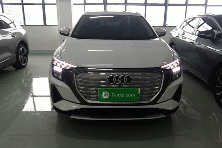 Used Audi Q5 e-tron 2023 40 e-tron Starry Edition Luxury Package Front