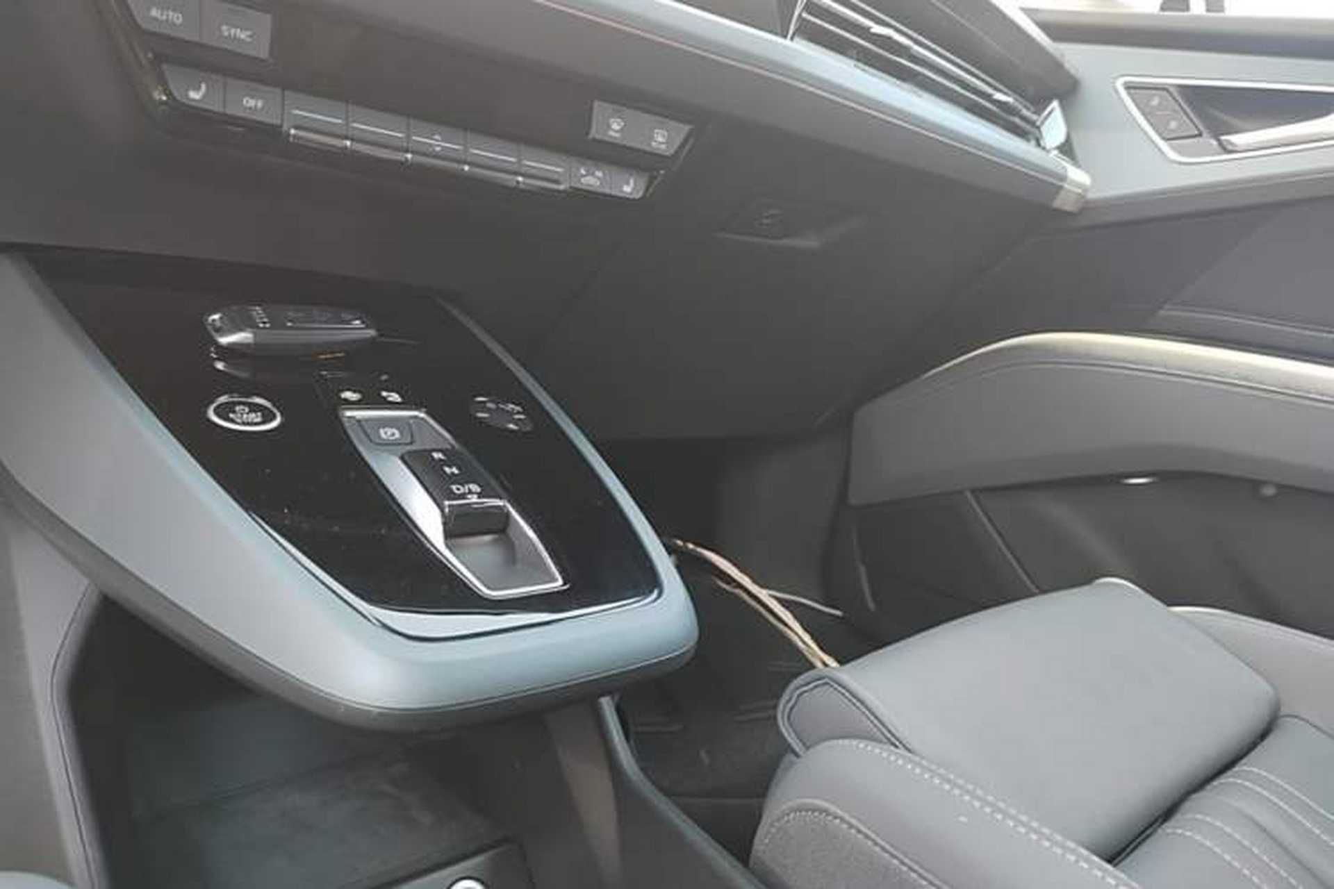 Used Audi Q5 e-tron 2023 40 e-tron Starry Edition Luxury Package Gear Lever