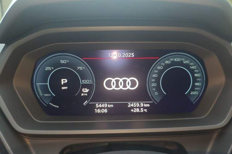 Used Audi Q5 e-tron 2023 40 e-tron Starry Edition White Mage Version Instrument Cluster