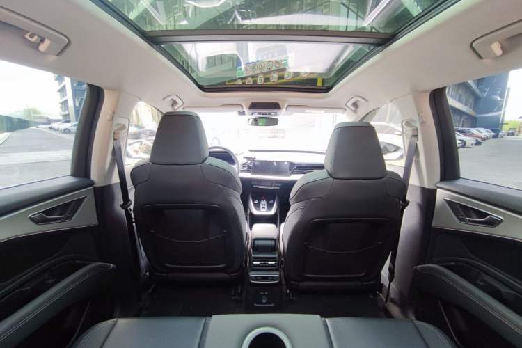 Used Audi Q5 e-tron 2023 40 e-tron Shining Edition Brocade Suit Interior 8