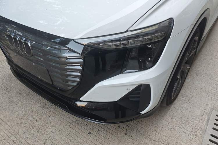 Used Audi Q5 e-tron 2023 40 e-tron Starry Edition White Mage Version Left Front Headlight