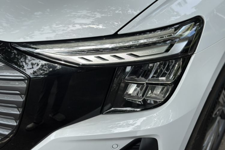 Used Audi Q5 e-tron 2023 40 e-tron Shining Edition Mecha Kit Left Front Headlight