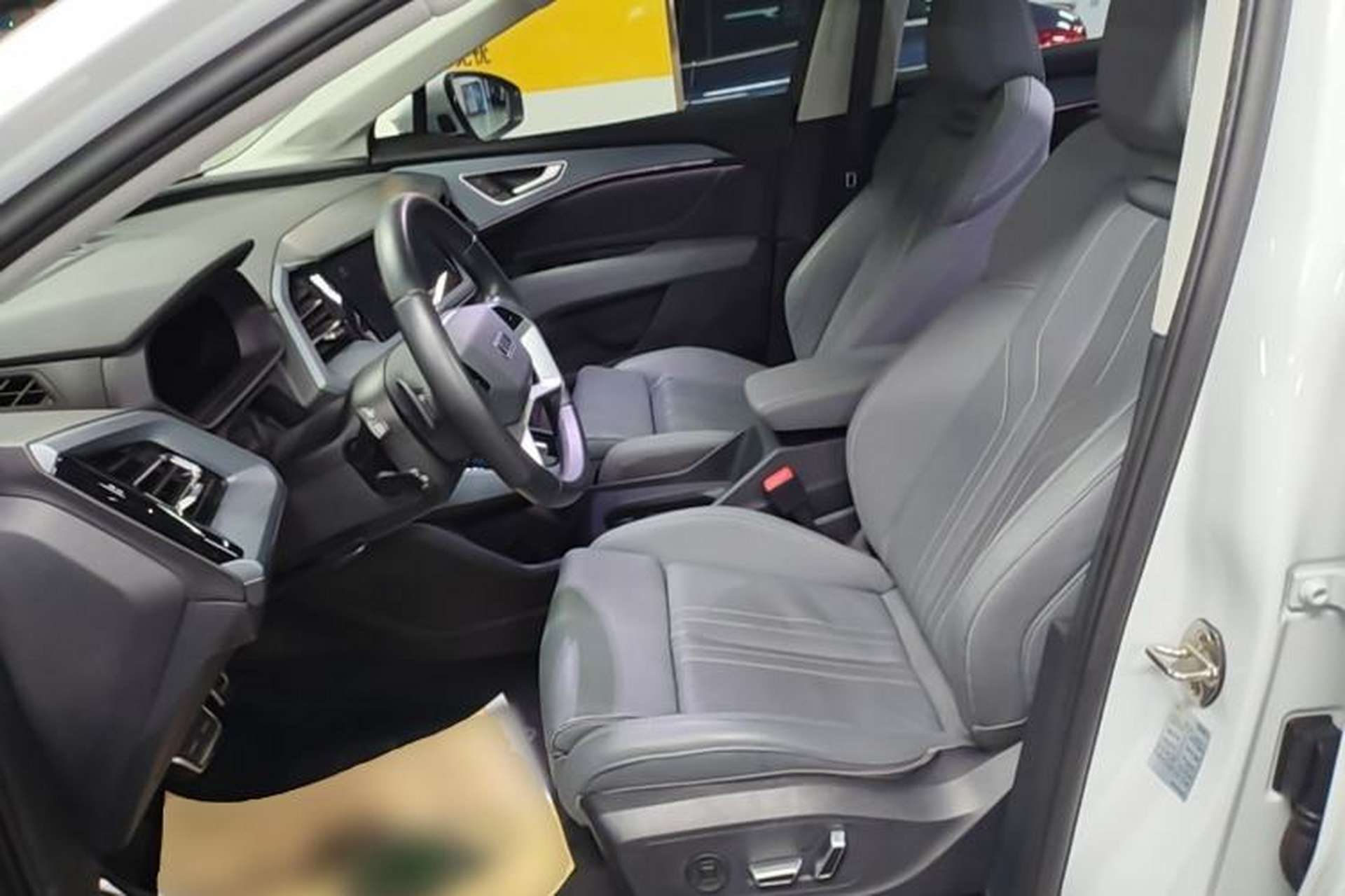 Used Audi Q5 e-tron 2023 40 e-tron Starry Edition Mecha Kit Left Front Seat
