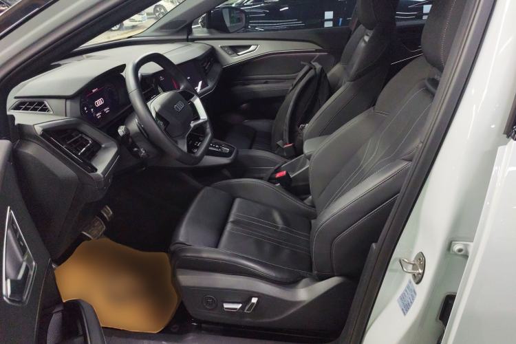 Used Audi Q5 e-tron 2023 40 e-tron Shining Edition Mecha Kit Left Front Seat