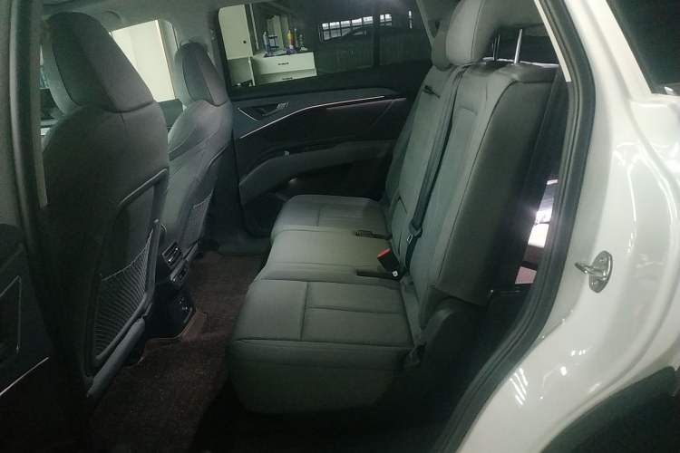 Used Audi Q5 e-tron 2023 40 e-tron Starry Edition Luxury Package Left Rear Seat