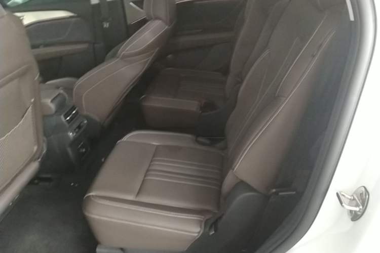 Used Audi Q5 e-tron 2023 40 e-tron Starry Edition Luxury Package Left Rear Seat